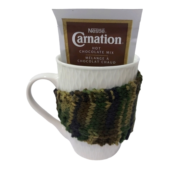 Hand Knit Mug Cozy Set for Hot Beverage Lovers - Picture 2 of 4
